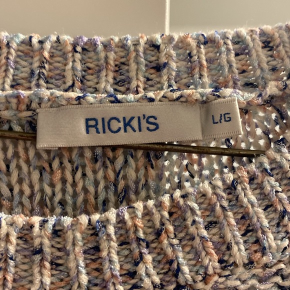 🌸🐟Knitting Sweater ~L~🐟🌸 - Picture 2 of 3